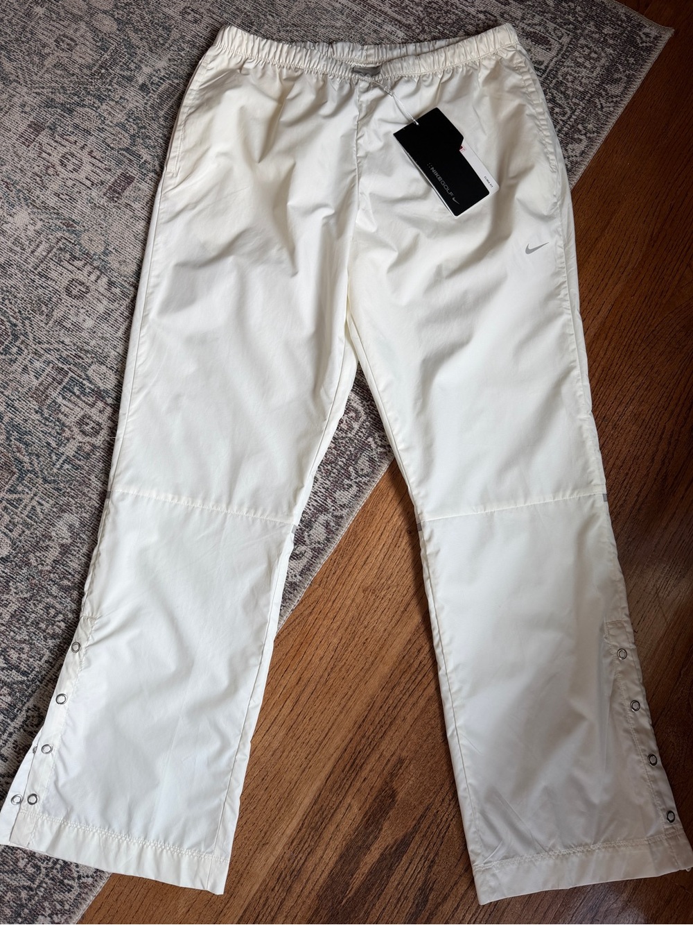 Nike Golf Clima-FIT Rain Pants NWT Women’s Large Ivory Off White Snap Hem